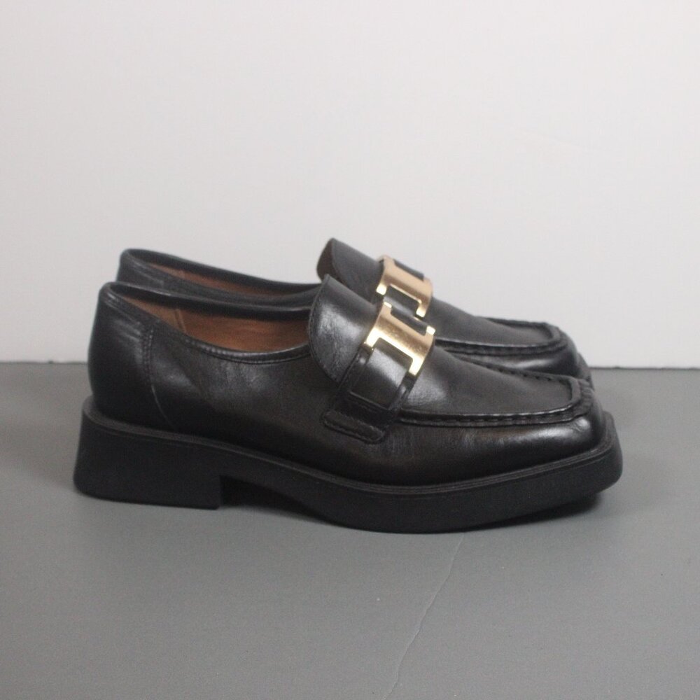 Men's Black Leather Loafers with Gold‎ Accent Size 6